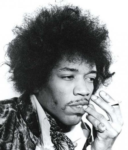 Sortie d'un film pornographique amateur cens� montrer Jimi Hendrix !