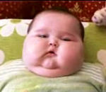 Un b�b� de 6 mois qui p�se 20 kg