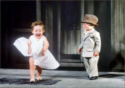 Sc�ne mythique de Marylin Monroe rejou�e pour le plus grand plaisir de cette demoiselle !