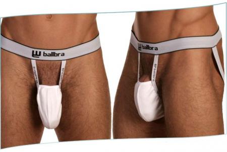 Apr�s les Wonderbra, voici les Ballbra !